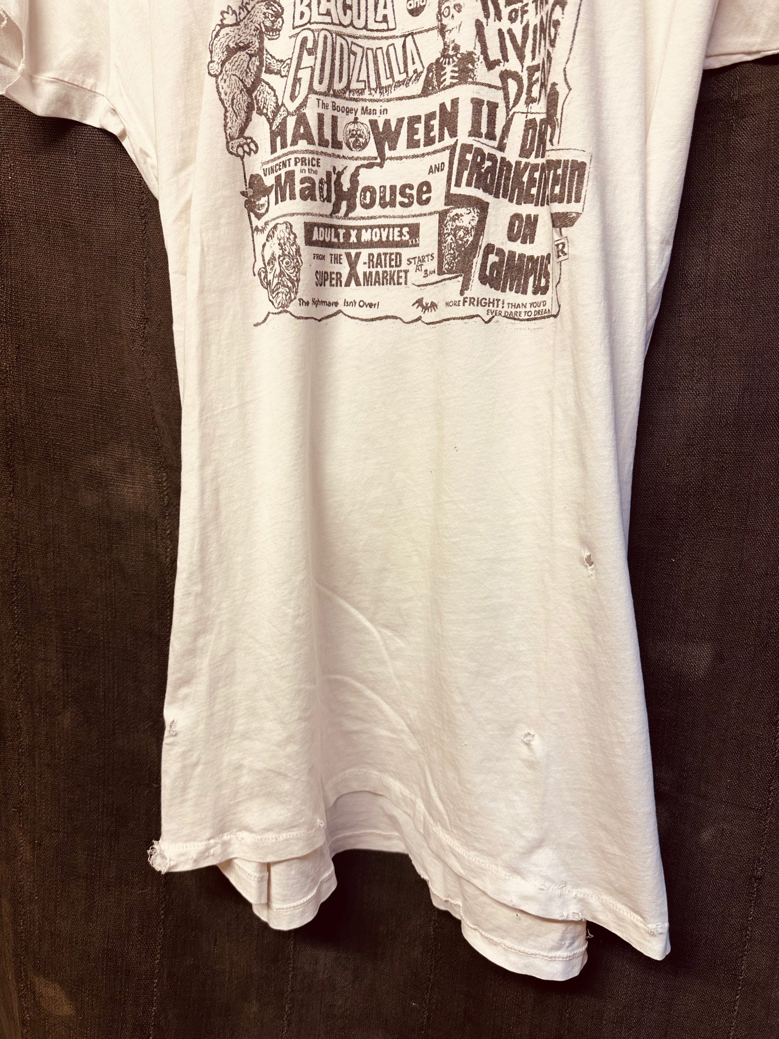 SHOCK THEATRE - DISTRESSED - MENS L