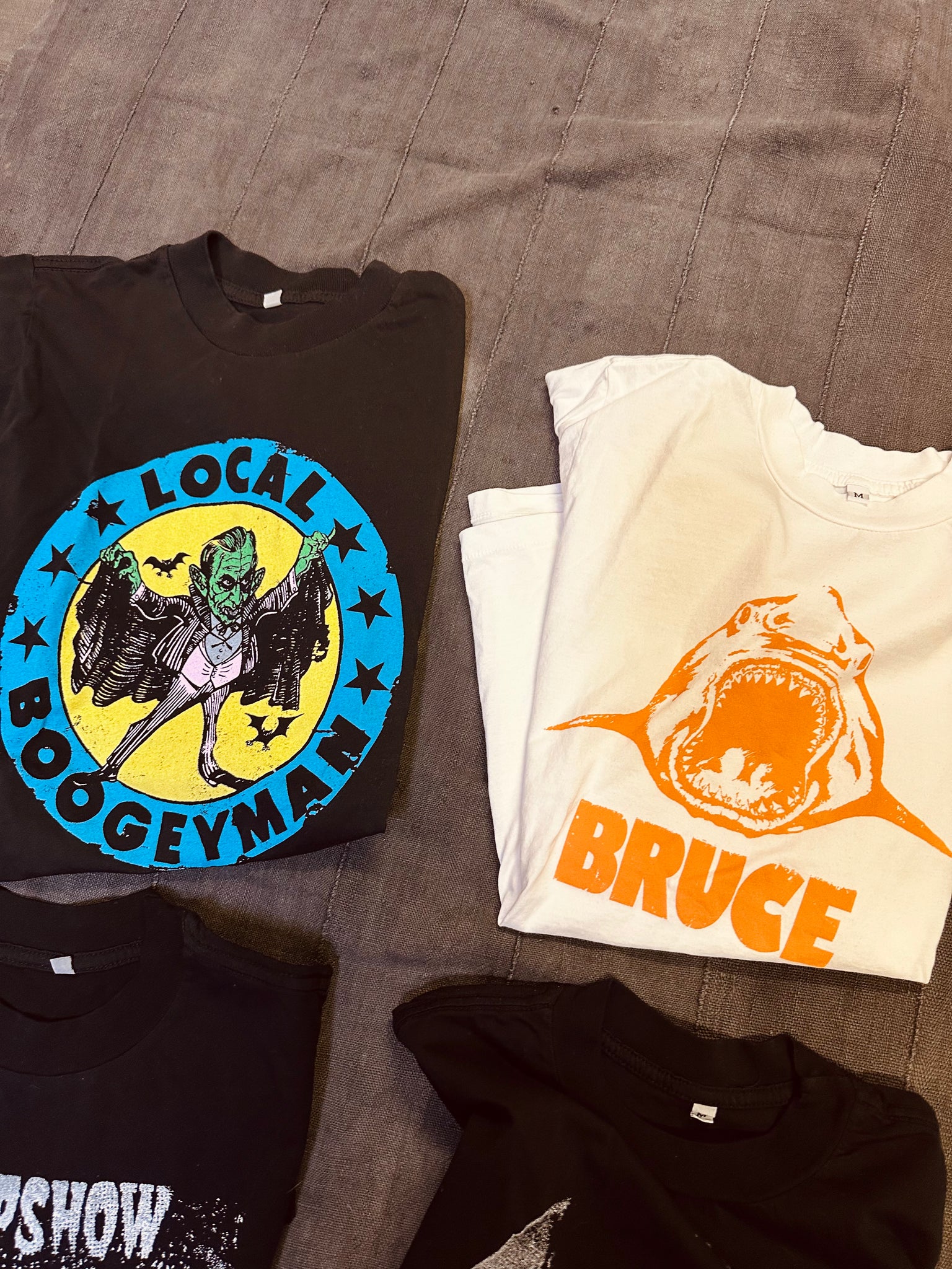 2 TEE DEAL - WOMENS M