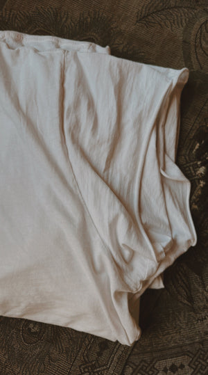 WORLD FAMOUS EVERYDAY TEE - WHITE