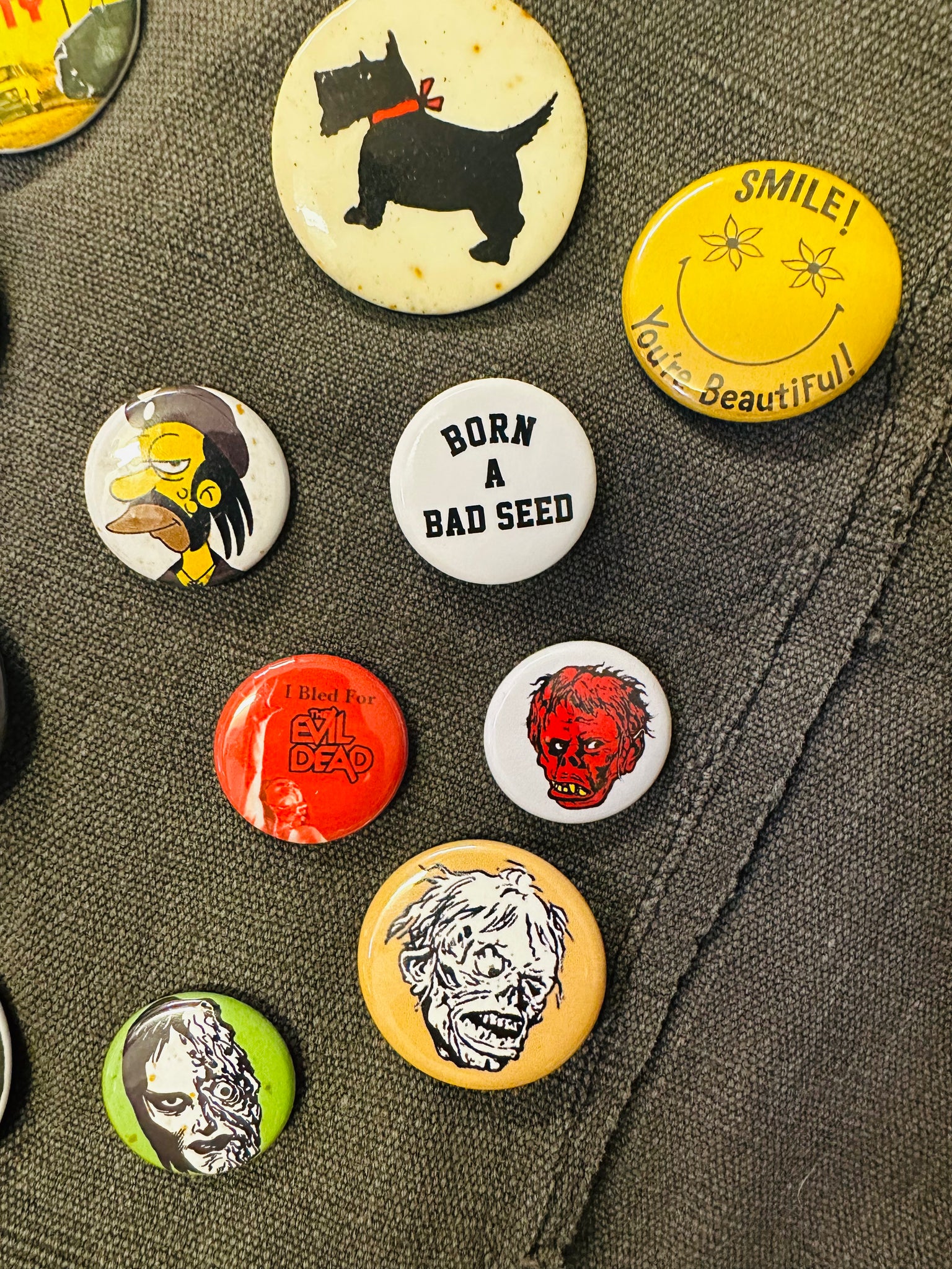 15 BUTTONS