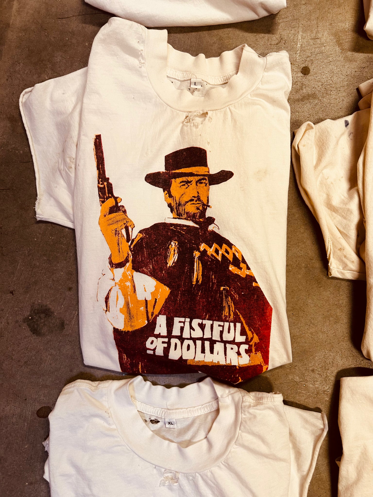 DISTRESSED BEATEN - FISTFULL OF DOLLARS - MENS L