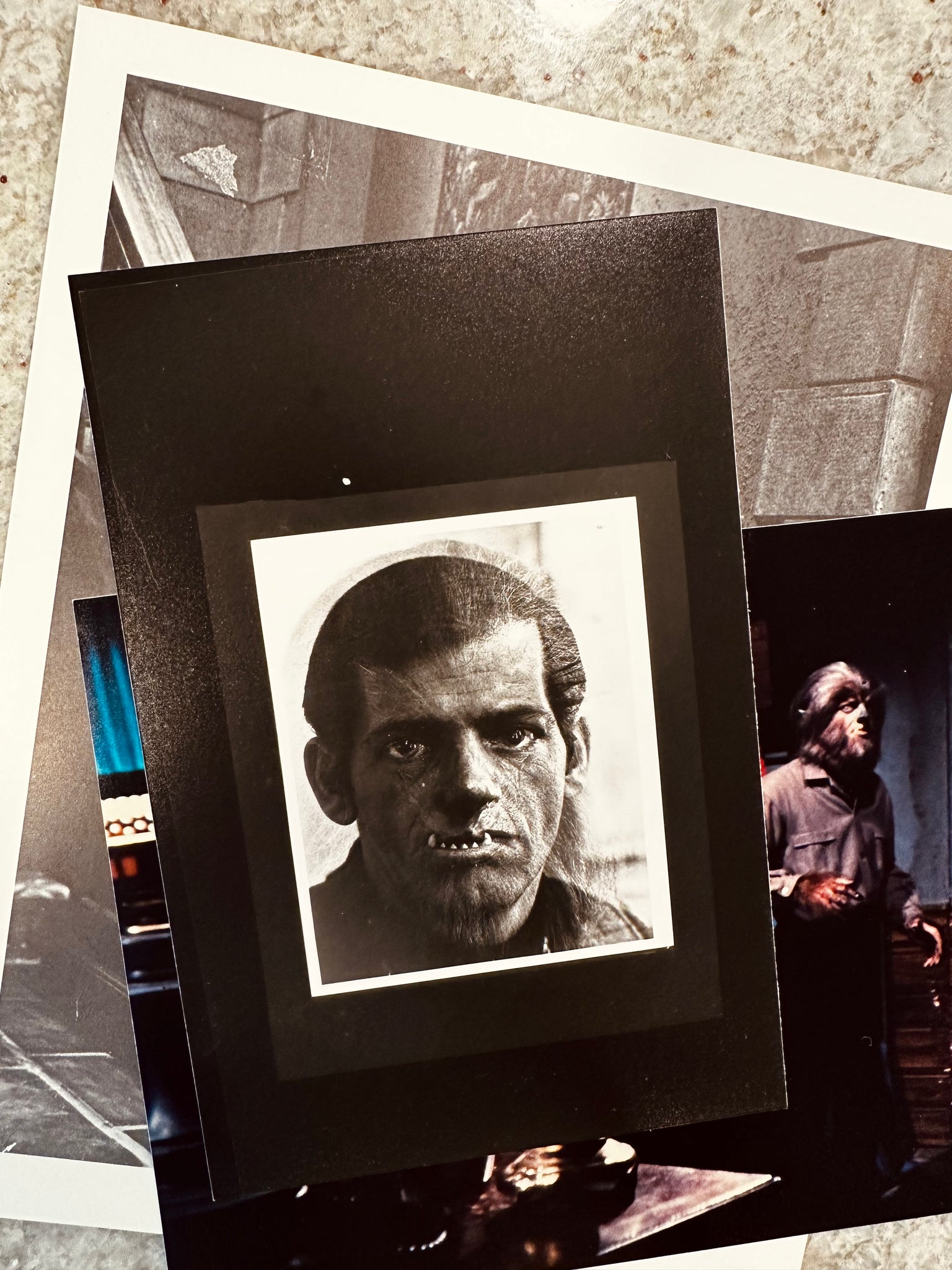 DARK SHADOWS - VINTAGE - PRINTS