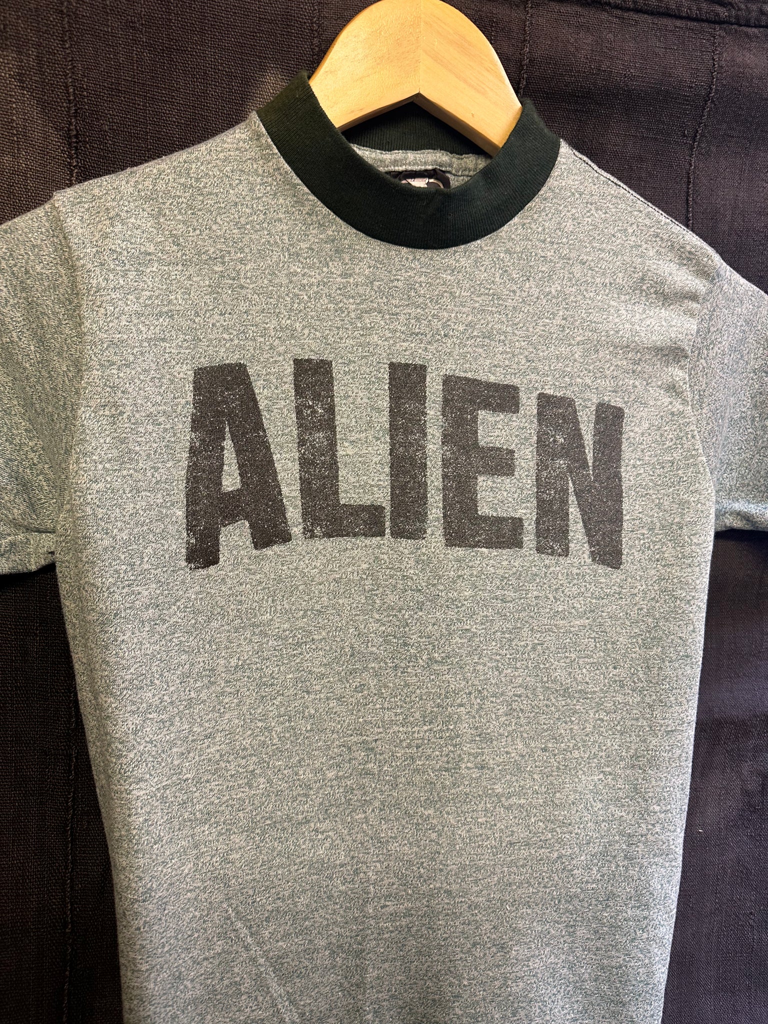 ALIEN  - VINTAGE - WOMENS S