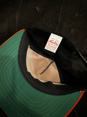 2 VINTAGE PAK - SNAPBACKS - NEW ERA