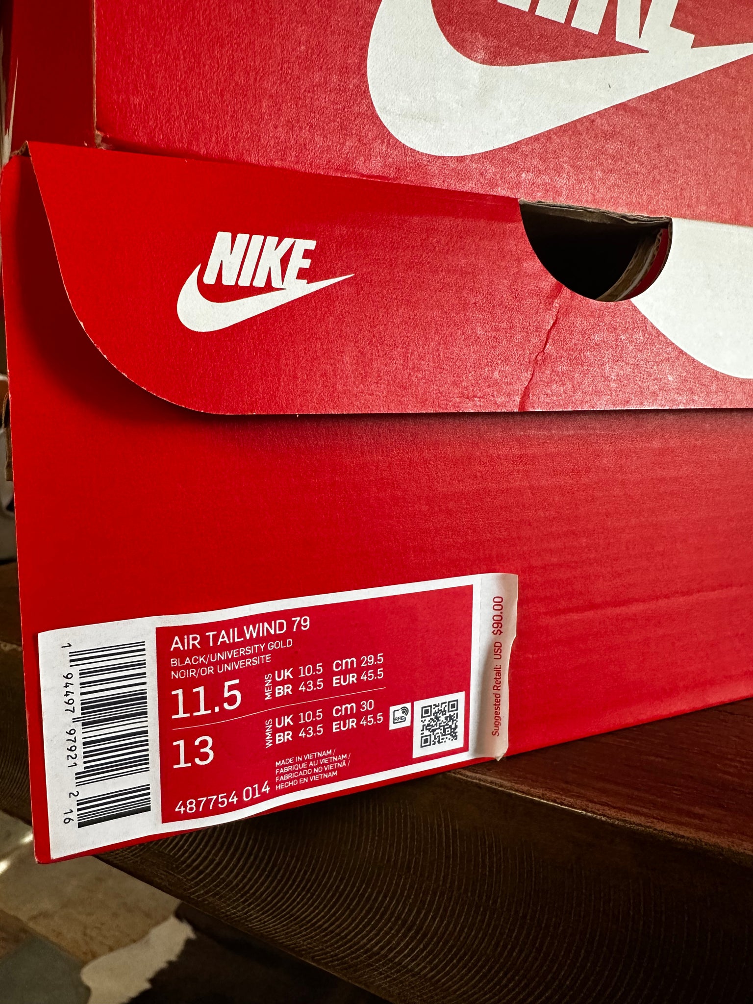 NIKE TAILWIND RARE  - 11.5