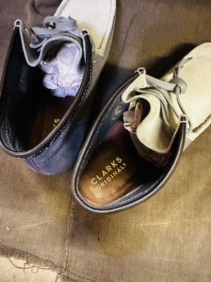 CLARKS WALLABEES - 11.5 RARE
