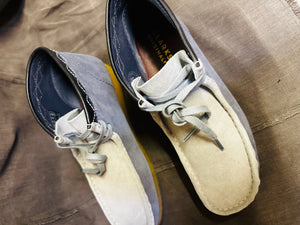 CLARKS WALLABEES - 11.5 RARE