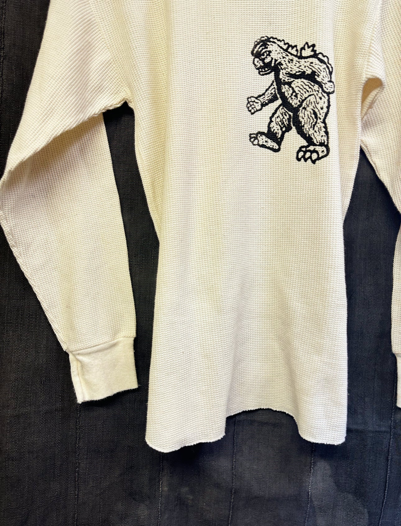 VINTAGE - GODZILLA THERMAL