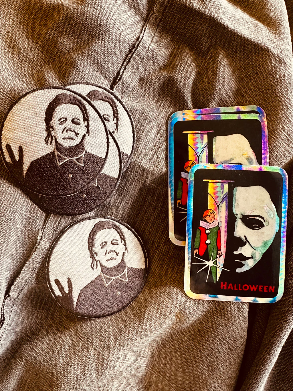 HALLOWEEN PATCH + STICKER