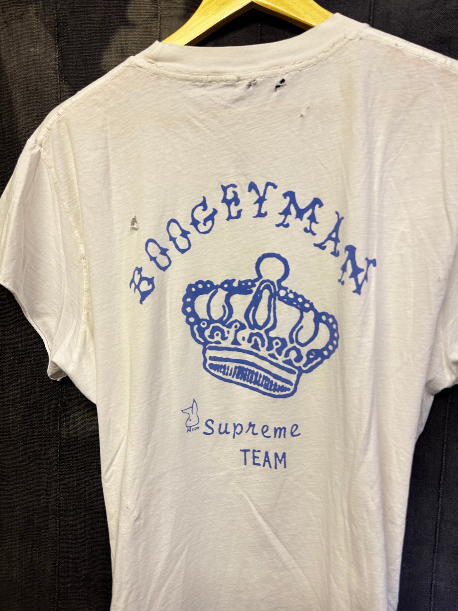BOOGEYMAN SUPREME TEAM - MENS L - DISTRESSED