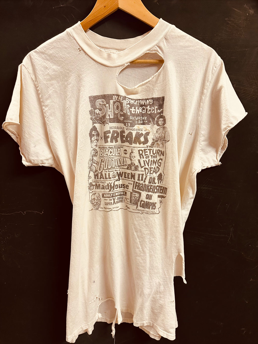 DISTRESSED BEATEN - SHOCK THEATRE - MENS L