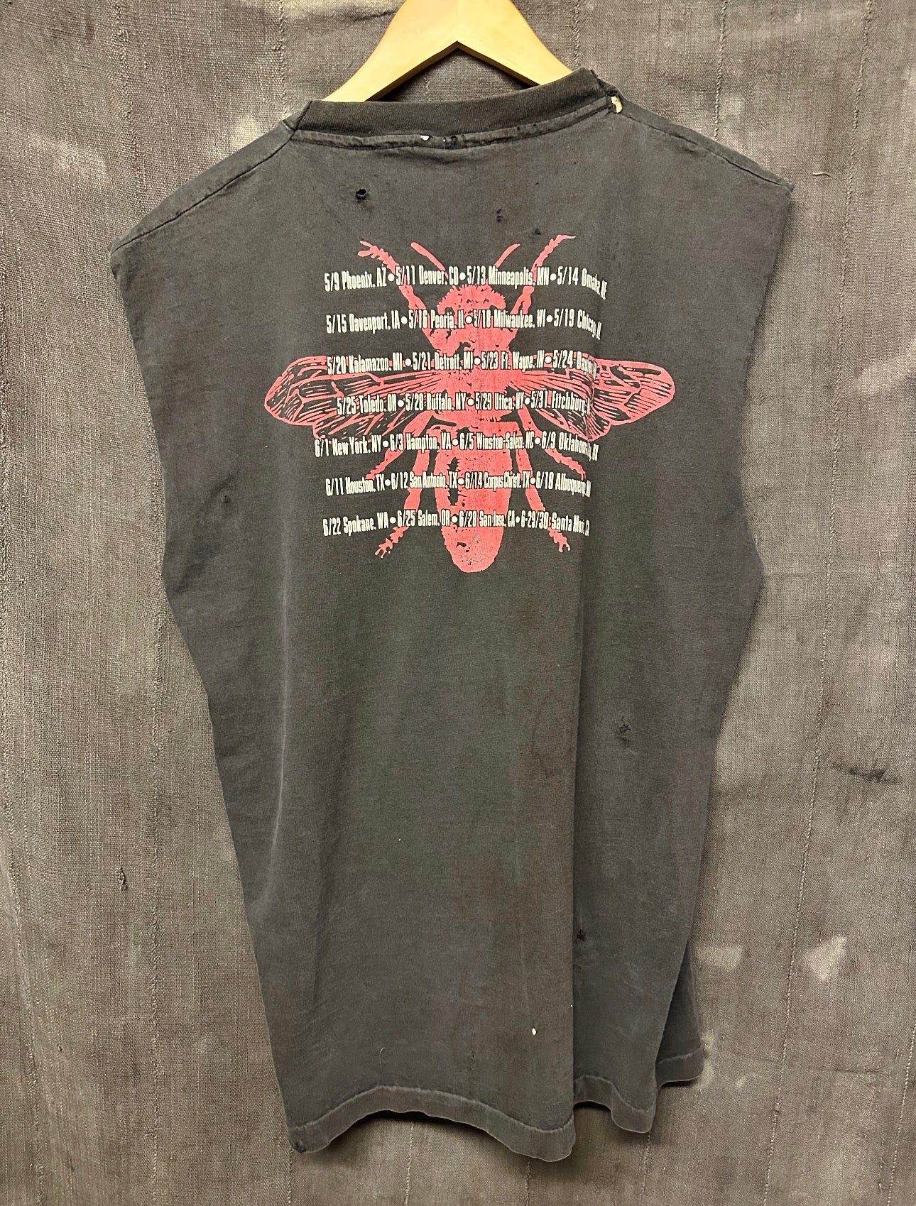 VINTAGE WHITE ZOMBIE - MENS L