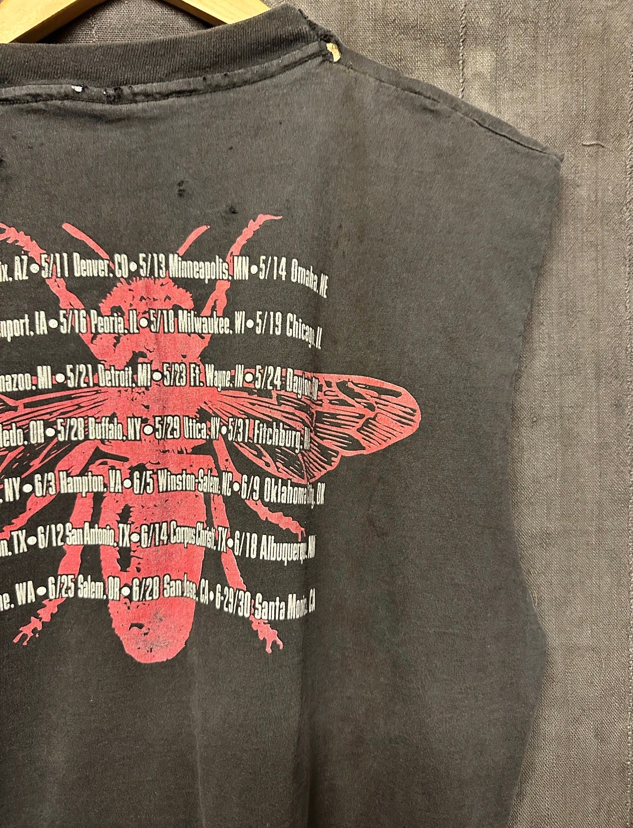 VINTAGE WHITE ZOMBIE - MENS L